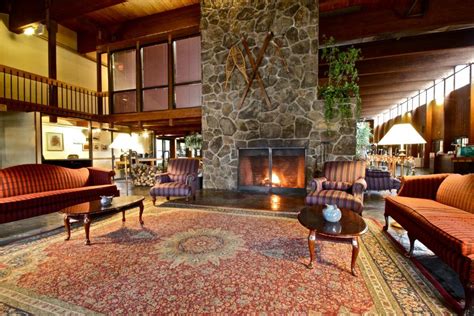 Fireside inn lebanon nh - Feb 14, 2016 · Fireside Inn & Suites West Lebanon: Amazing place so romantic and quiet - See 484 traveler reviews, 142 candid photos, and great deals for Fireside Inn & Suites West Lebanon at Tripadvisor. 